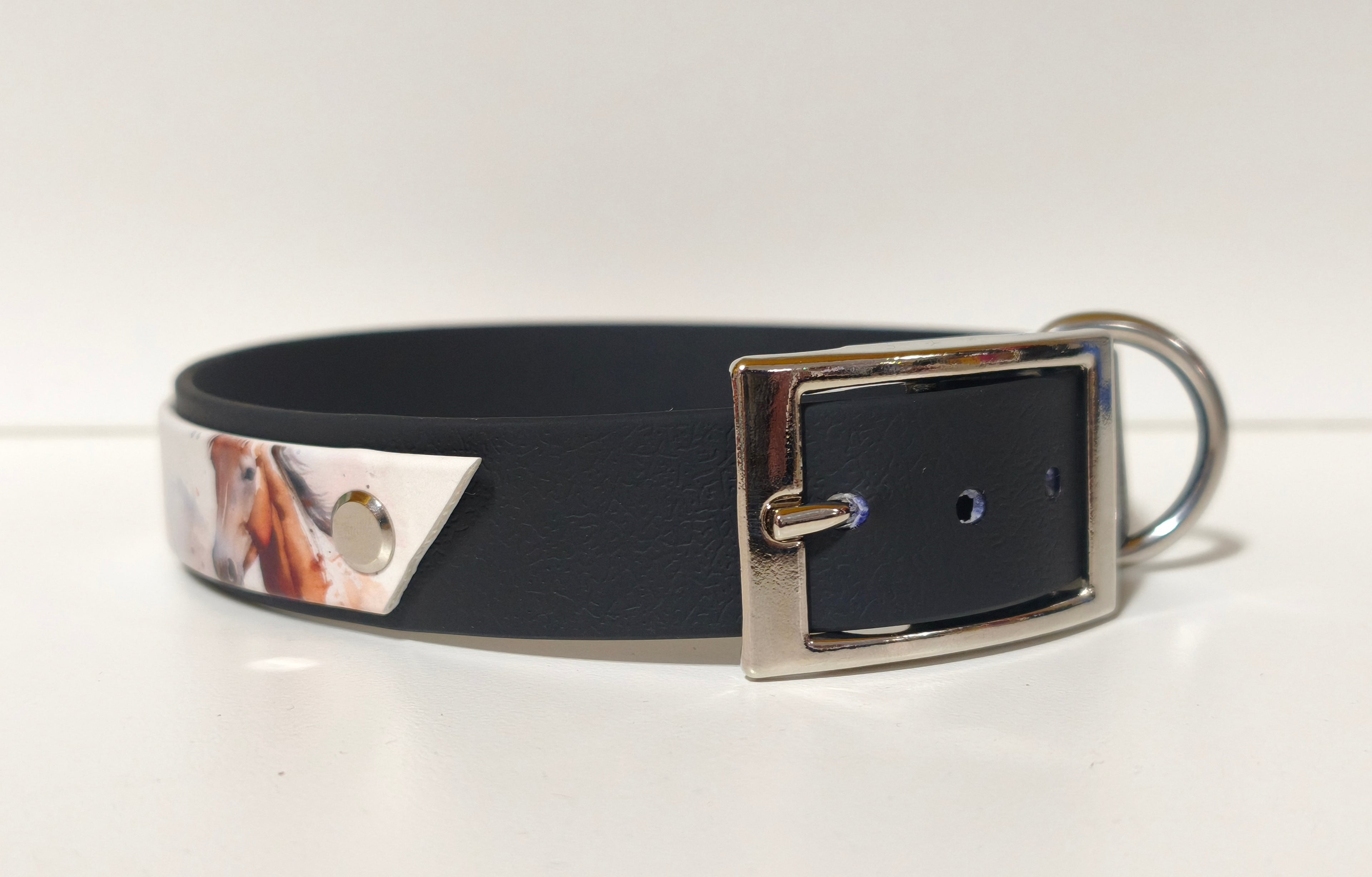 Biothane Halsband "schwarz/Pferd"