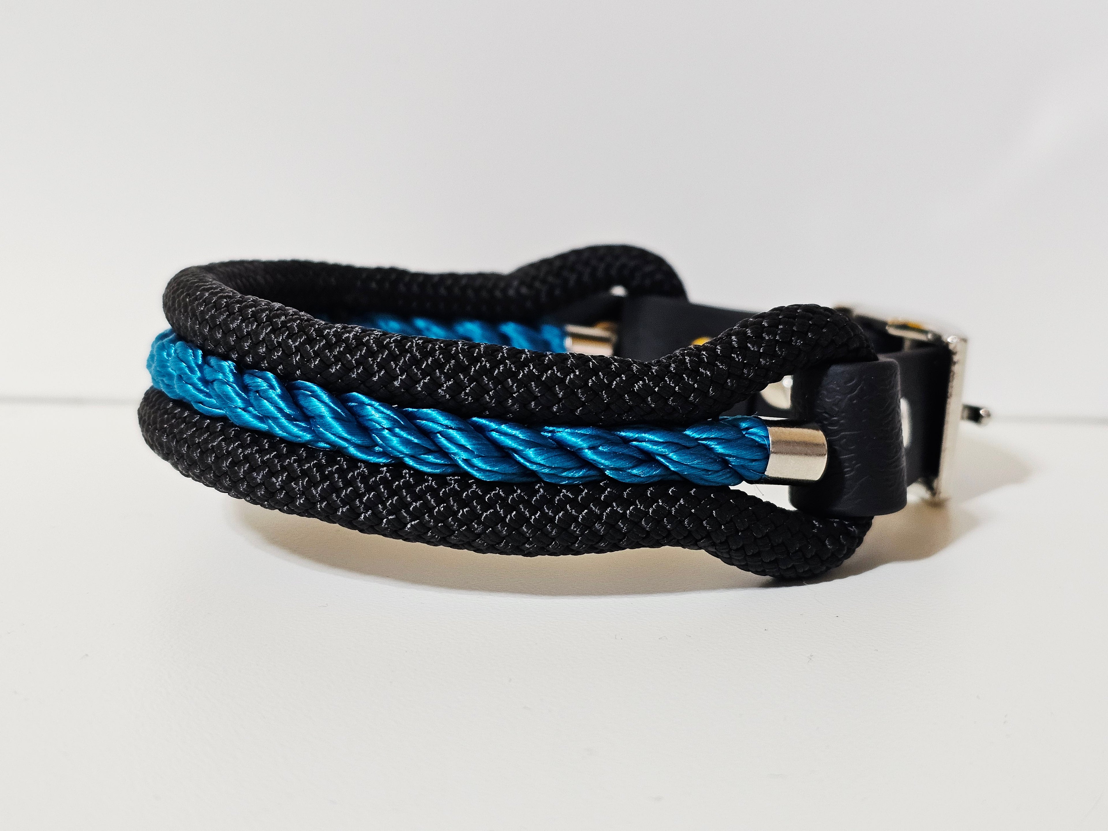Tau-Halsband "blau-metallic"